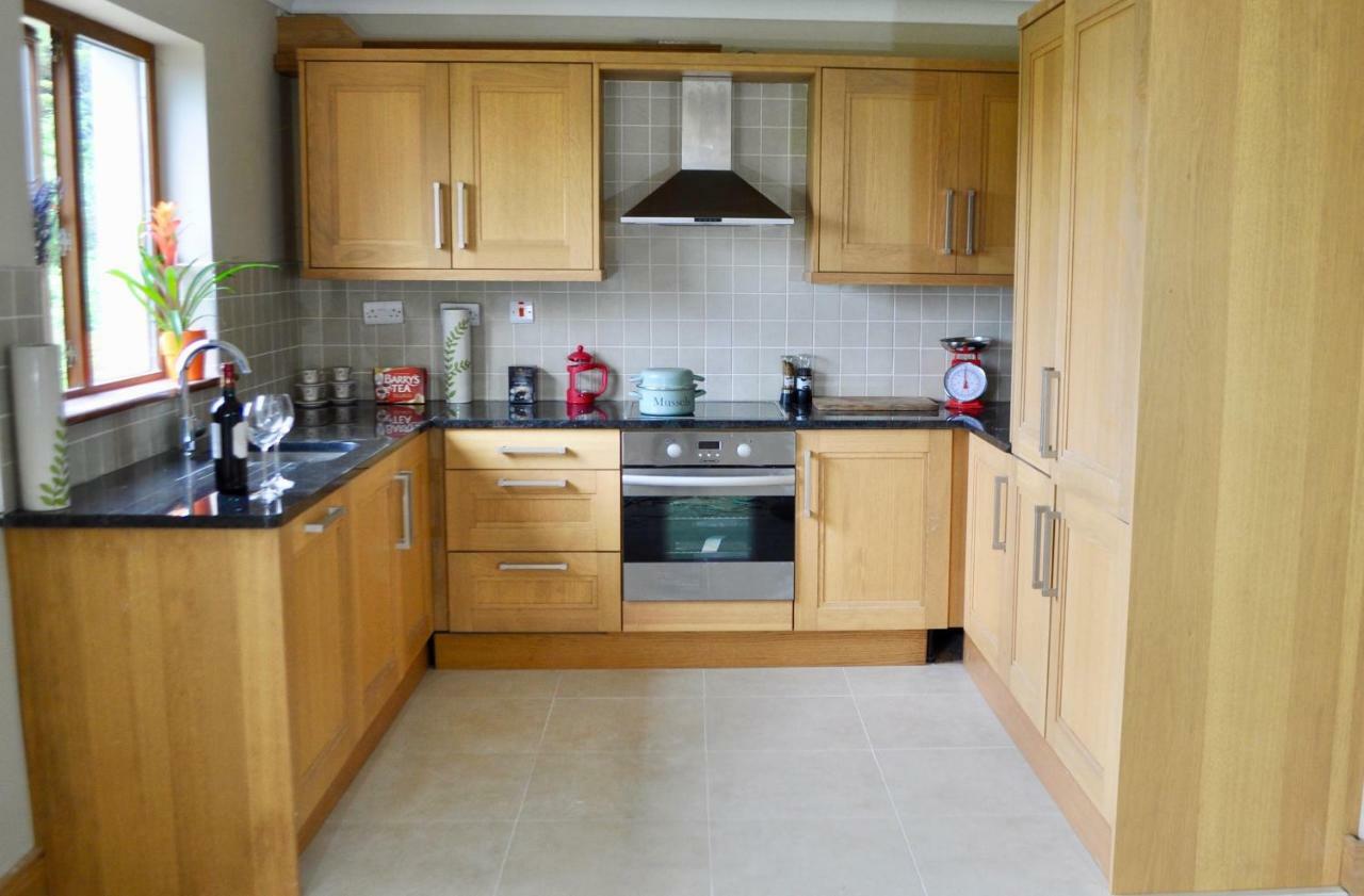 Island View Townhouses Clifden Exterior foto